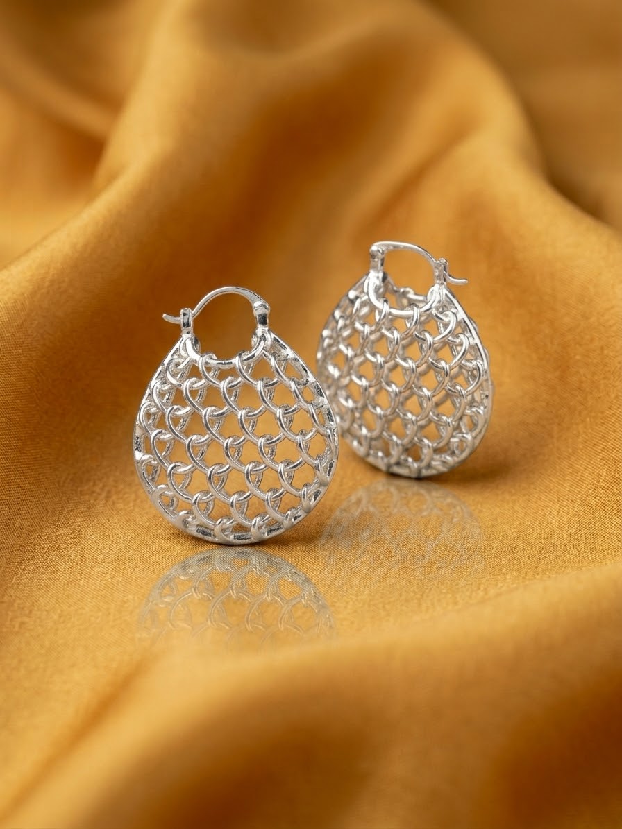 Dilly Bag Earrings ✨
