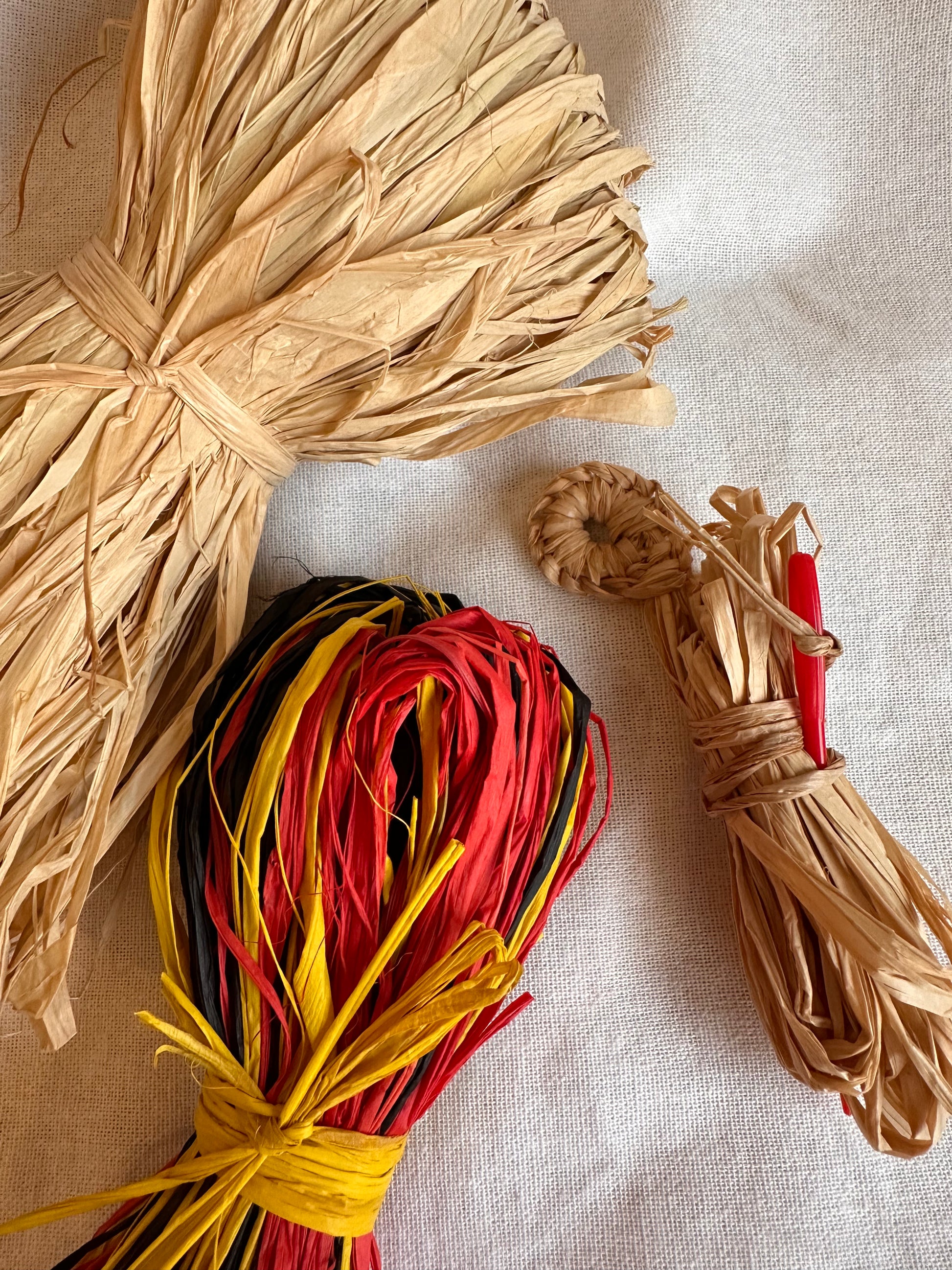 Aboriginal Weaving Kit (Instructions included) – Ngumpie Weaving